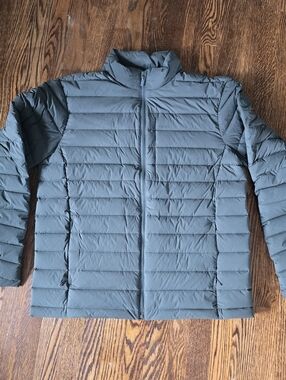 Vuori Steadfast Insulated Jacket